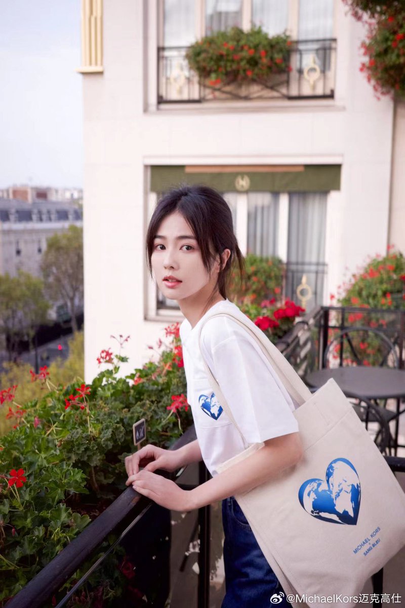 ChillVms's tweet image. Michael Kors Weibo update ✨

#BaiLu for Michael Kors x #WatchHungerStop 10th anniversary