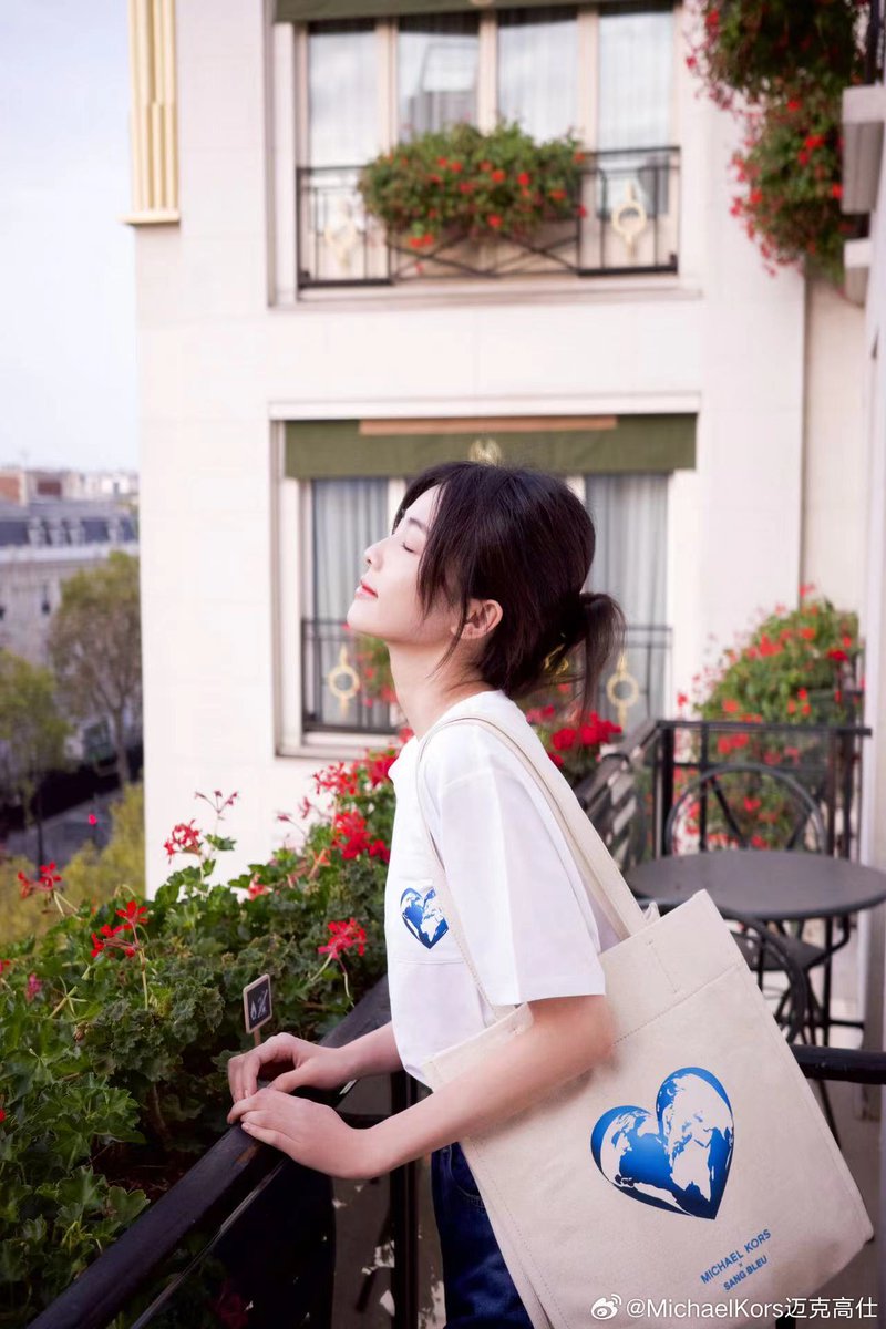 ChillVms's tweet image. Michael Kors Weibo update ✨

#BaiLu for Michael Kors x #WatchHungerStop 10th anniversary