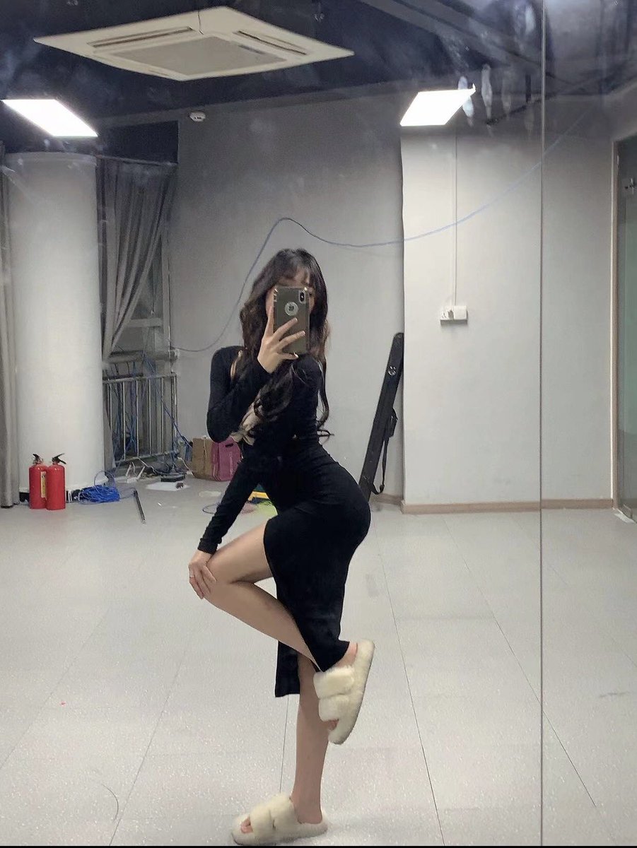 AmyBuckless19's tweet photo. 今晚約嗎？中部的點讚轉發可以給私照，私我就好。今晚有空🈳 https://t.co/XYausVsj6H