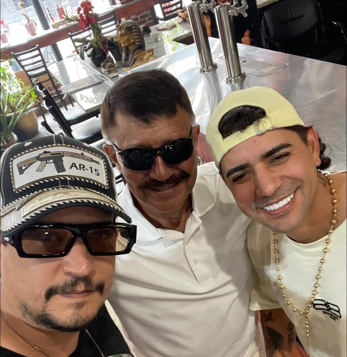 El Singrant tweet media