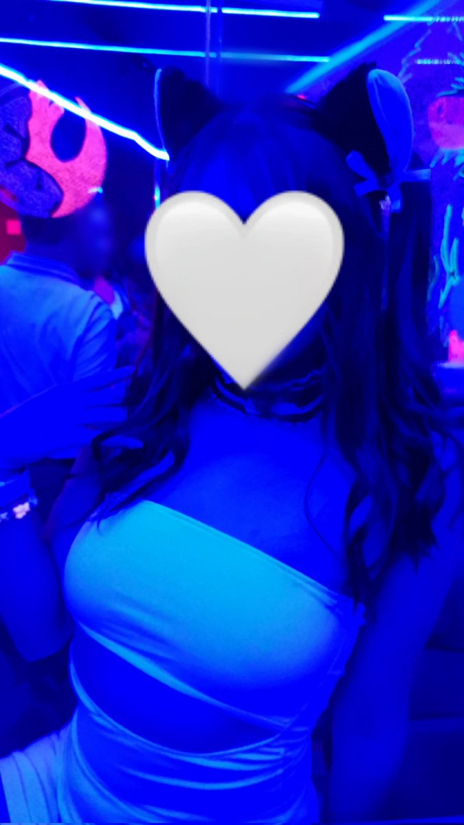 PingusSW's tweet photo. Mi hermosa gatita este sábado en @ElMejorClubSW 🐈‍⬛🔥 https://t.co/TpAKwncgvm