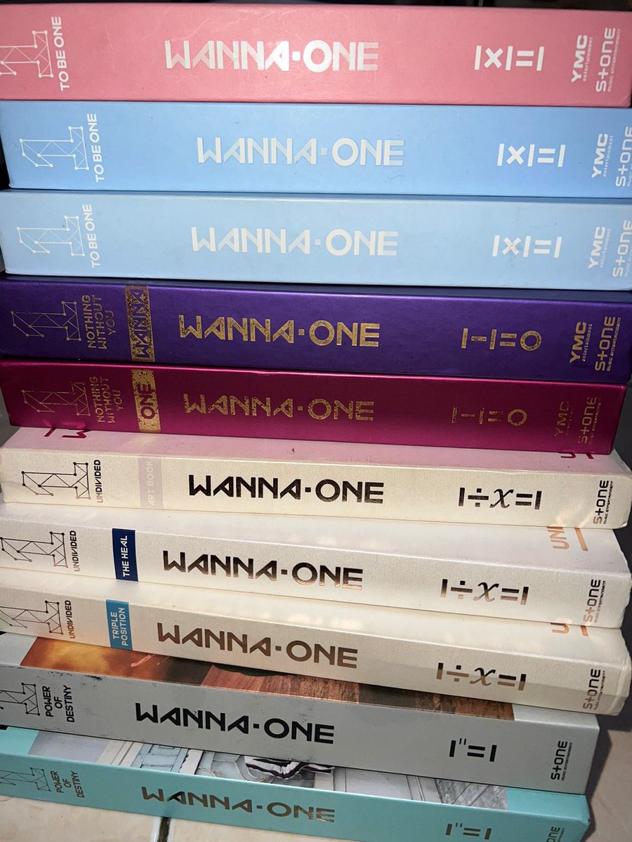 SilviMP01's tweet image. ‼️ GIVEAWAY OFFICIAL ALBUM/PRINTILAN WANNA ONE ‼️

Rules :
•Rt &amp;amp; like postingan ini
•Rt &amp;amp; like my pinned 

Akan ada 5 orang pemenang, bisa pilih 2 album (ada yang full set &amp;amp; album only) dan printilan lainnya 

end 30 oct

*pastikan mengikuti semua rules

Terimakasih 🥰🫶🏻✨