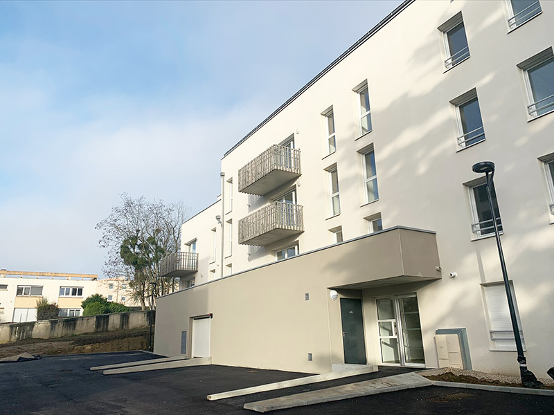 LES COLLINES DE CERESIA
La Résidence Les Collines de Cérésia et ses 3 immeubles vient d’être commercialisée
103 nouveaux logements locatifs implantés en entrée de centre ville avec YesWimmo
11 168 000€ avec <a href="/AnruOfficiel/">ANRU</a> <a href="/ActionLogement/">Action Logement</a> <a href="/BanqueDesTerr/">Banque des Territoires</a>
#lemansmetropole #foph #ush