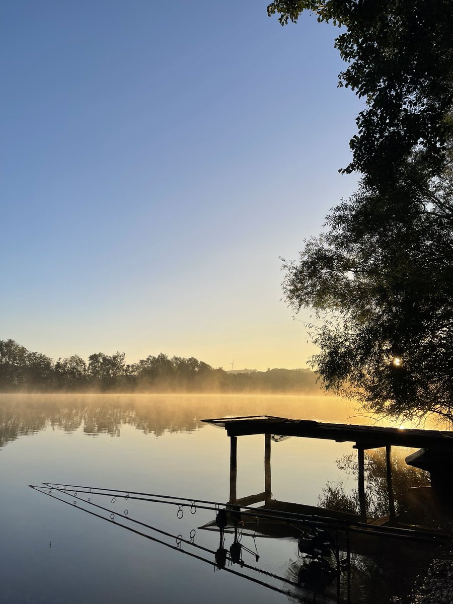 CoppsPhil's tweet photo. Well a weeks #fishing in #France is over ☹️ and back to #Work 😩 a personal best of 57lb 08oz and another memory created with my Angel 😇 https://t.co/C73kjUSrip