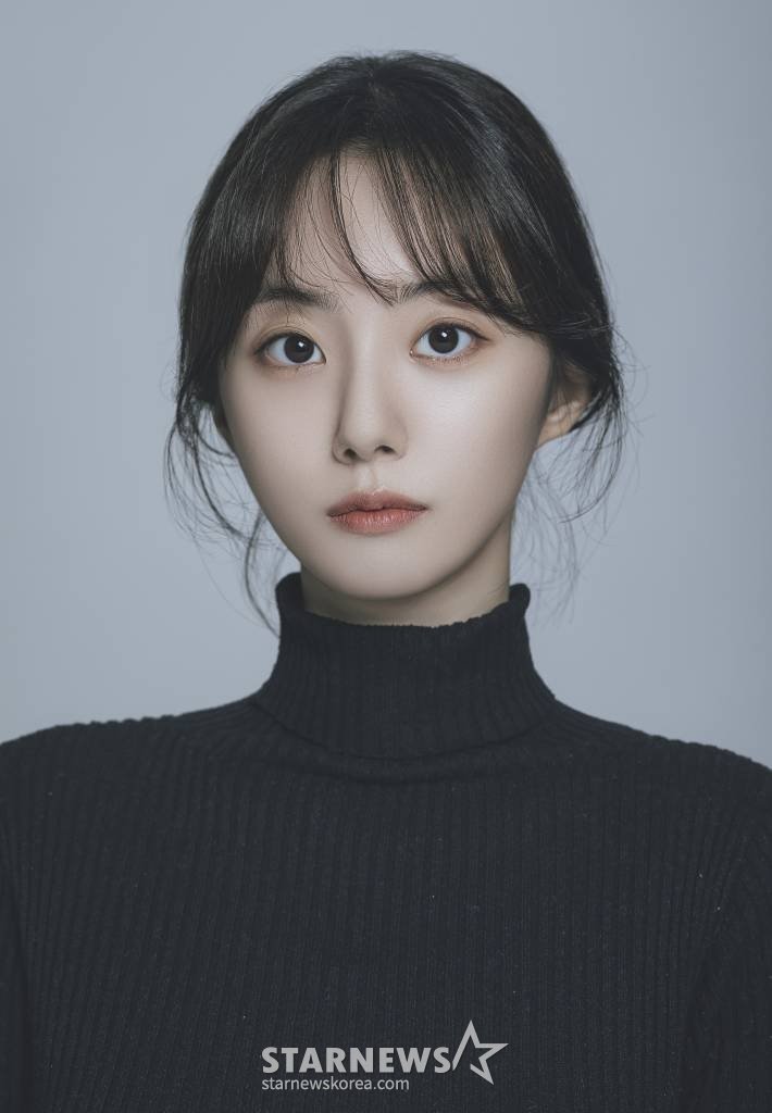 Actress Park Se Wan reportedly to join upcoming new drama 'The Not Powerful But Attractive Violent Crimes Unit (Kang Mae Kang)' along with Kim Dong Wook, Seo Hyun Woo and Park Ji Hwan ❤

#KimDongWook #김동욱 #ParkSeWan #박세완 #SeoHyunWoo #ParkJiHwan #KangMaeKang #강매강