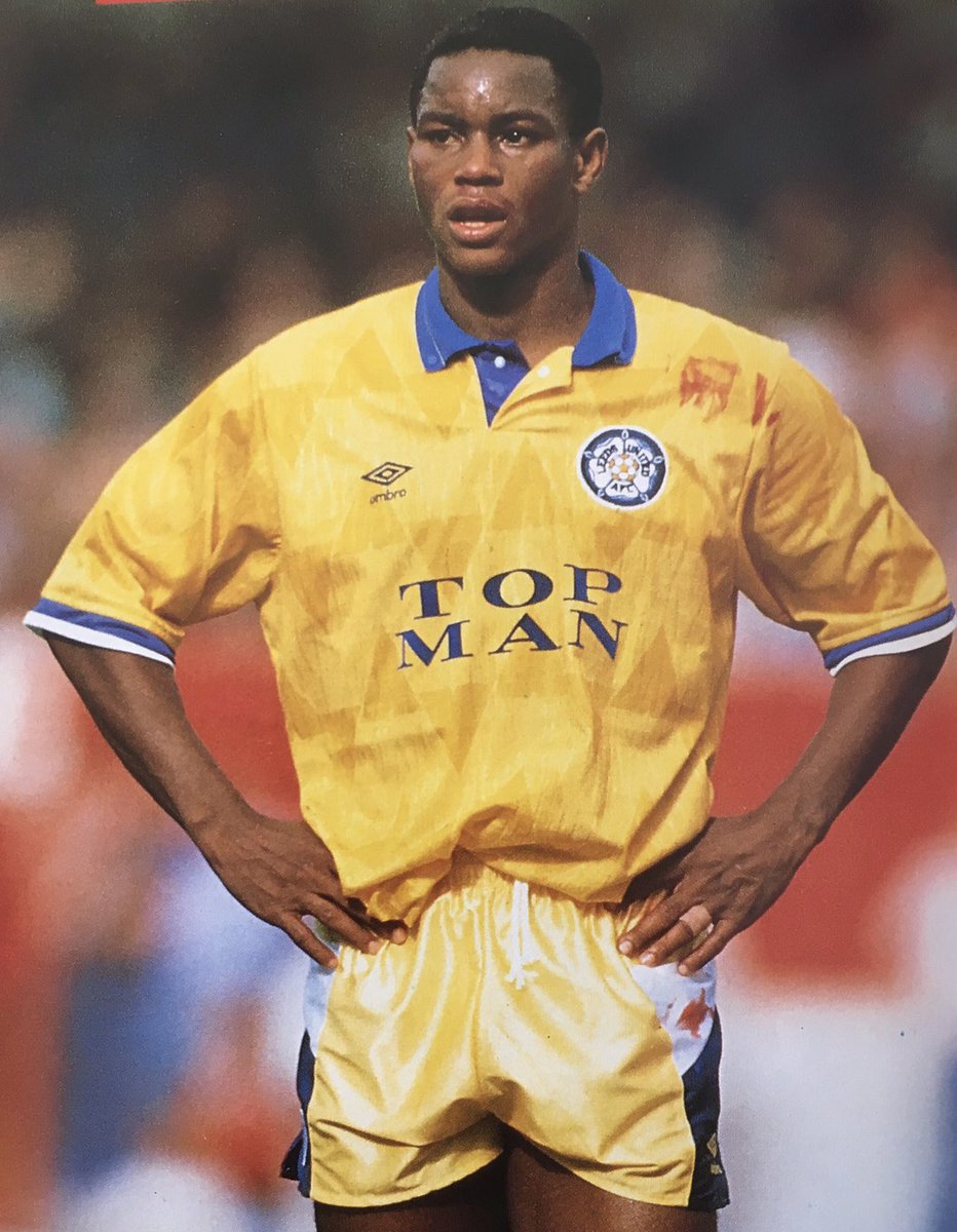 LeedsLoco's tweet image. Chris Fairclough

Solid Centre-half 👊

🔹Leeds United 1989-1995 🕰️ 

🔹Appearances - 231 🙋🏻‍♂️

🔹 Goals - 23 ⚽️ 

This lad was a crucial part of the defence that gained promotion. League title winner 1991–92 🏆

#LUFC #MOT