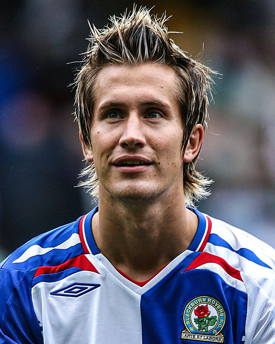 Poros Halang ID tweet media