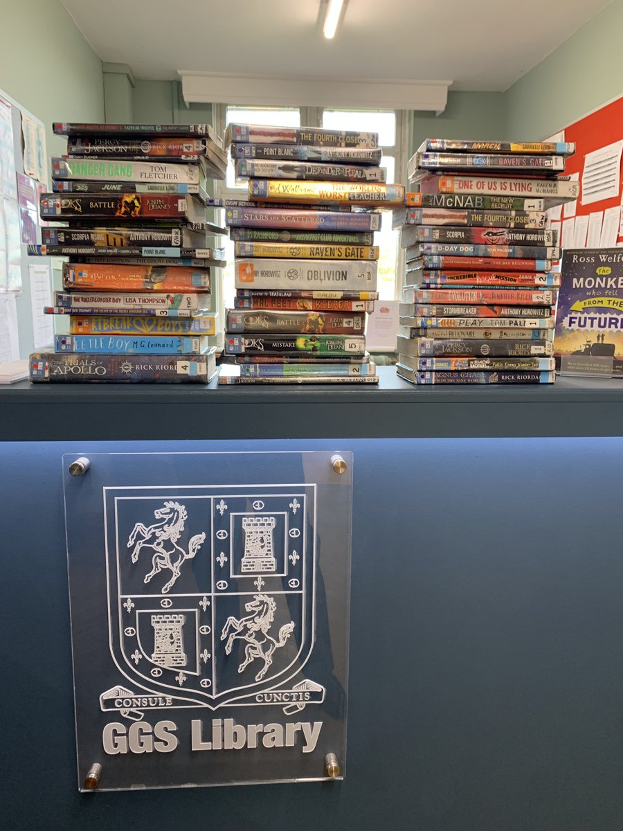 Gravesend_GS's tweet photo. Year 7 has been very busy reading, here are some of today's returns #readingforpleasure #schoollibrary #schoollibrarian https://t.co/p2p0hBFpn6