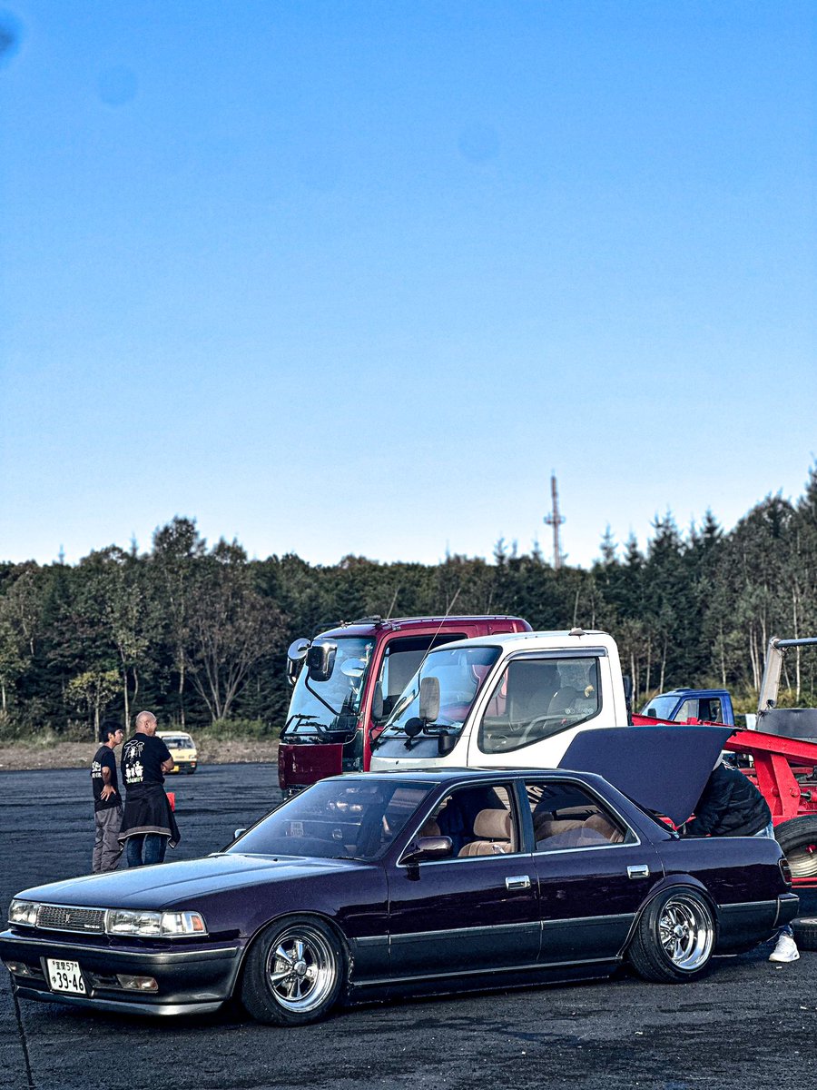 Hiroto_16104g63's tweet photo. #旧車ジャック
めちゃくちゃ遅く行って全く写真撮れなかったんですが、少しの写真の中のオーナーさんが居れば届いて欲しい！① https://t.co/TuR7naKVYZ
