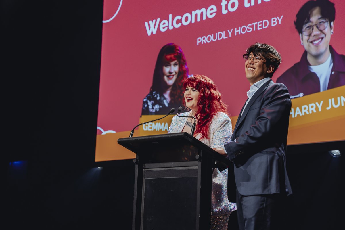 We're waiting to get back a few of the AGDA Winners photos so can't upload them yet, BUT we figured we'd tide you over with pictures of the red carpet and the ceremony while you wait! Red Carpet: agdas.com.au/photo-gallery-… Ceremony: agdas.com.au/photo-gallery-…