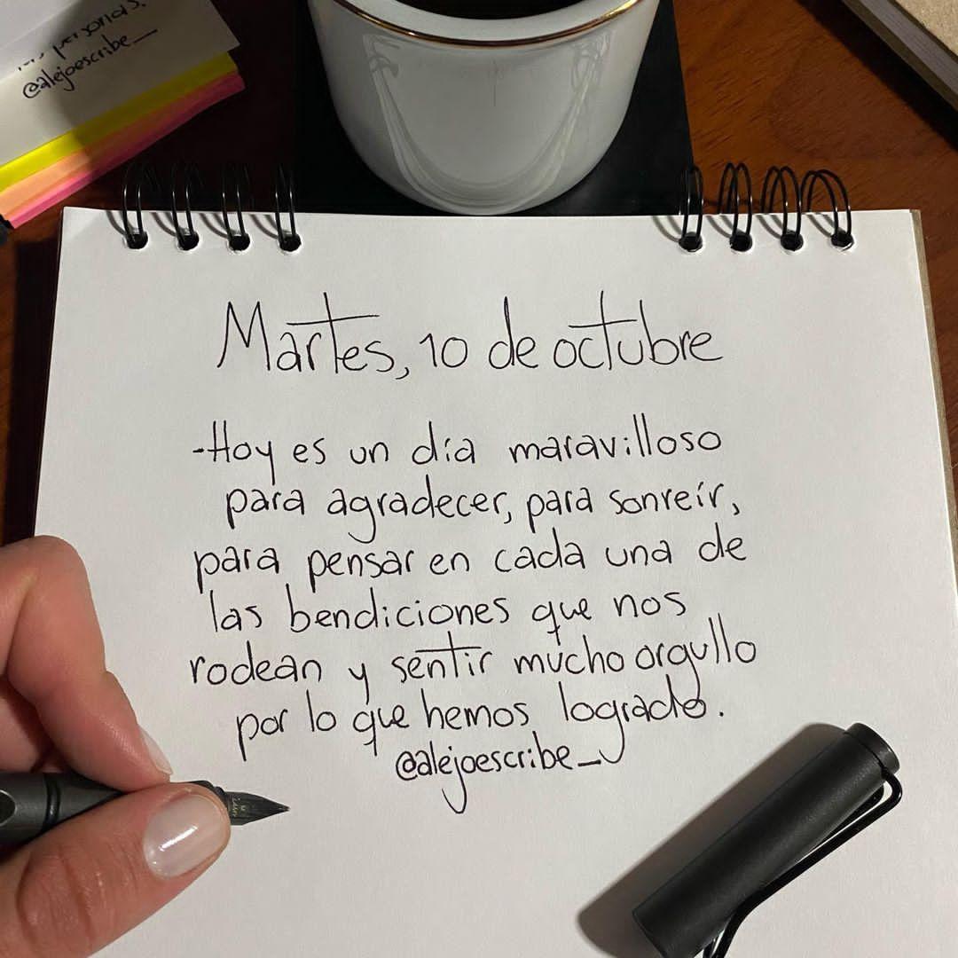 Buen martes💫