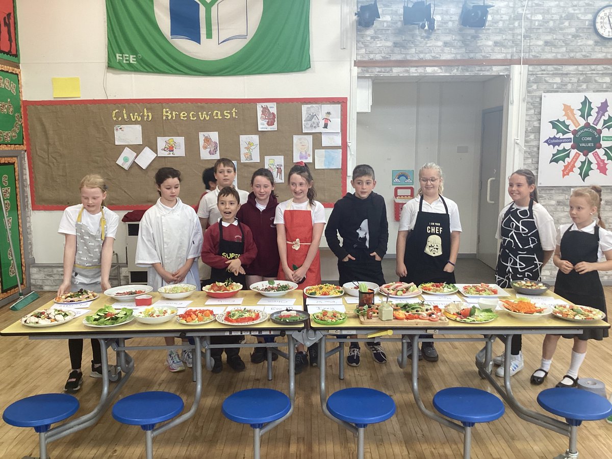 Our first ever Cog Urdd! Bendigedig! Da iawn to all our 22 competitors in @gwauncelynpri, we have a master chef winner of the future! #cogurdd @urddmg @masterchefuk @cscsiarteriath @csc_cymraeg @cscjes @masterchefjunior @wynnevans please come visit us!