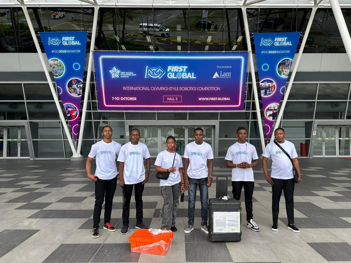 cynthiabash's tweet photo. Cinq jeunes talentueux de Bukavu accompagnés de leurs mentors séjournent depuis quelques jours Singapour où ils représentent la République Démocratique du Congo au FIRST Global Challenge 2023.

Créé en 2016, le FIRST Global Challenge est une compétition annuelle de robotique de type olympique organisée par l'International First Committee Association. Il promeut l'éducation et les carrières STEM pour les jeunes de moins de 18 ans.