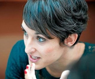 Jai giro bete betean gauden honetan, ez ahaztu gure hurrengo hitzordua 📕👇 

Urriaren 18an, arratsaldeko 19:00etan, #UxueAlberdi-ren bisita izango dugu. Apuntatu data!! #jenisjoplin #euskalliteratura #euskara <a href="/geuriaeus/">Geuria</a> <a href="/KulturBasauri/">Kultur Basauri</a> <a href="/basauritarrak/">Basauritarrak</a> <a href="/ZirtzartBasauri/">ZirtZartBasauri</a>