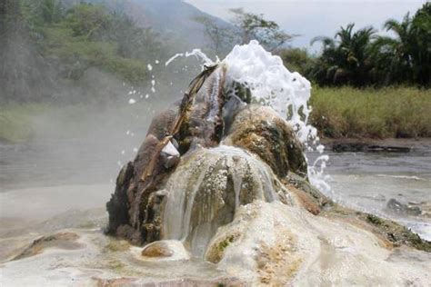 Buranga Hot springs, Kitagata Hot Springs, Amoropii hot springs, Ihimba Hot springs are among the many found in Uganda. Hot springs are formed when water come into contact with the heated rock. #UgandaAt61