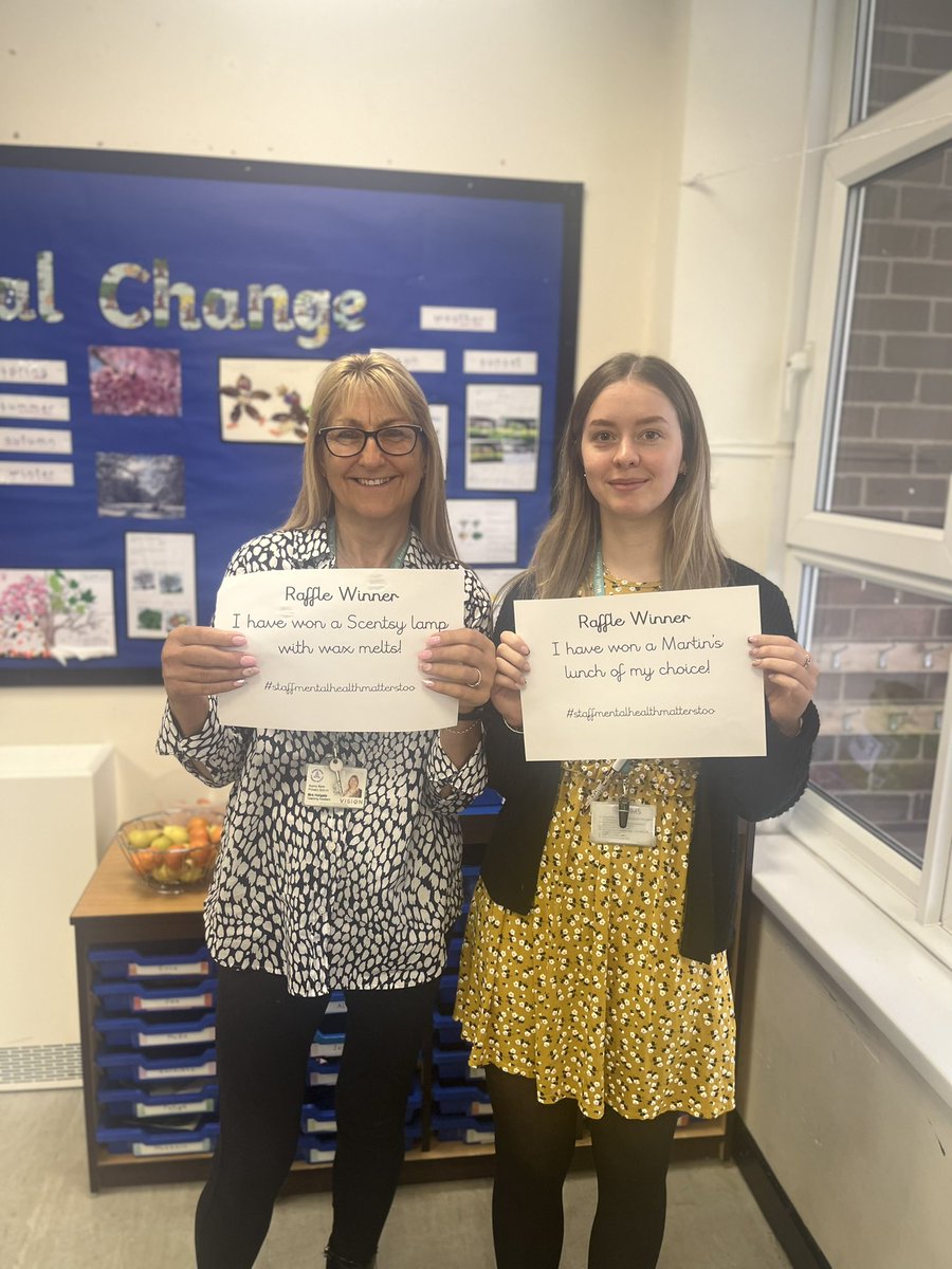 sunnybankAHT's tweet photo. 🧠 WORLD MENTAL HEALTH DAY 🧠 Today, we revealed the winners of our Staff Wellbeing Raffle! @sunnybankschool #lookafteryourselffirst https://t.co/UKVUCkvpyx