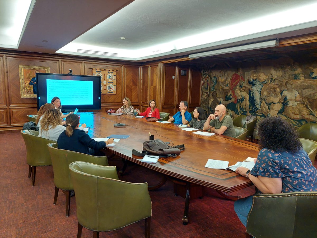 Además, arranca una nueva etapa en <a href="/AguasdeLeon/">Aguas de León</a> tras asumir la gerencia <a href="/mlasheraspalou/">Mapi Lasheras Palou</a>

📢"El Pacto Social es la clave de un modelo de gestión del #agua💧abierto, basado en el diálogo y  participación, que pretende implementar medidas que den respuesta a los retos” de #LeónEsp