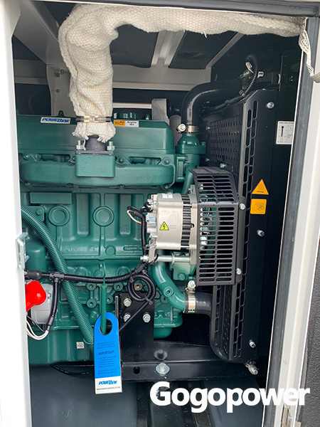 The DT30P5S is fitted with a #PowerLink engine and alternator and provides #customers with 30kva/24kw of #primepower and 33kva/26kw #standby #power, while being fitted with a 220-litre #fuel tank.
To find out more about this #generator, email our team today.
info@gogopower.co.uk