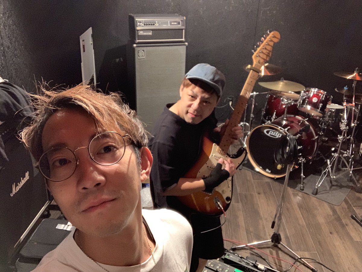 ドラムの日だーね。
うちのドラムに勝るドラマーを中々見た事無いぜ‼︎
これからもよろしく頼む‼︎