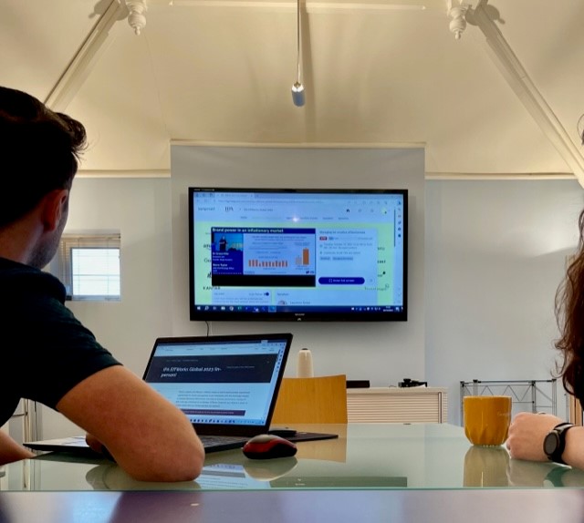 Navigator Blue tweet media