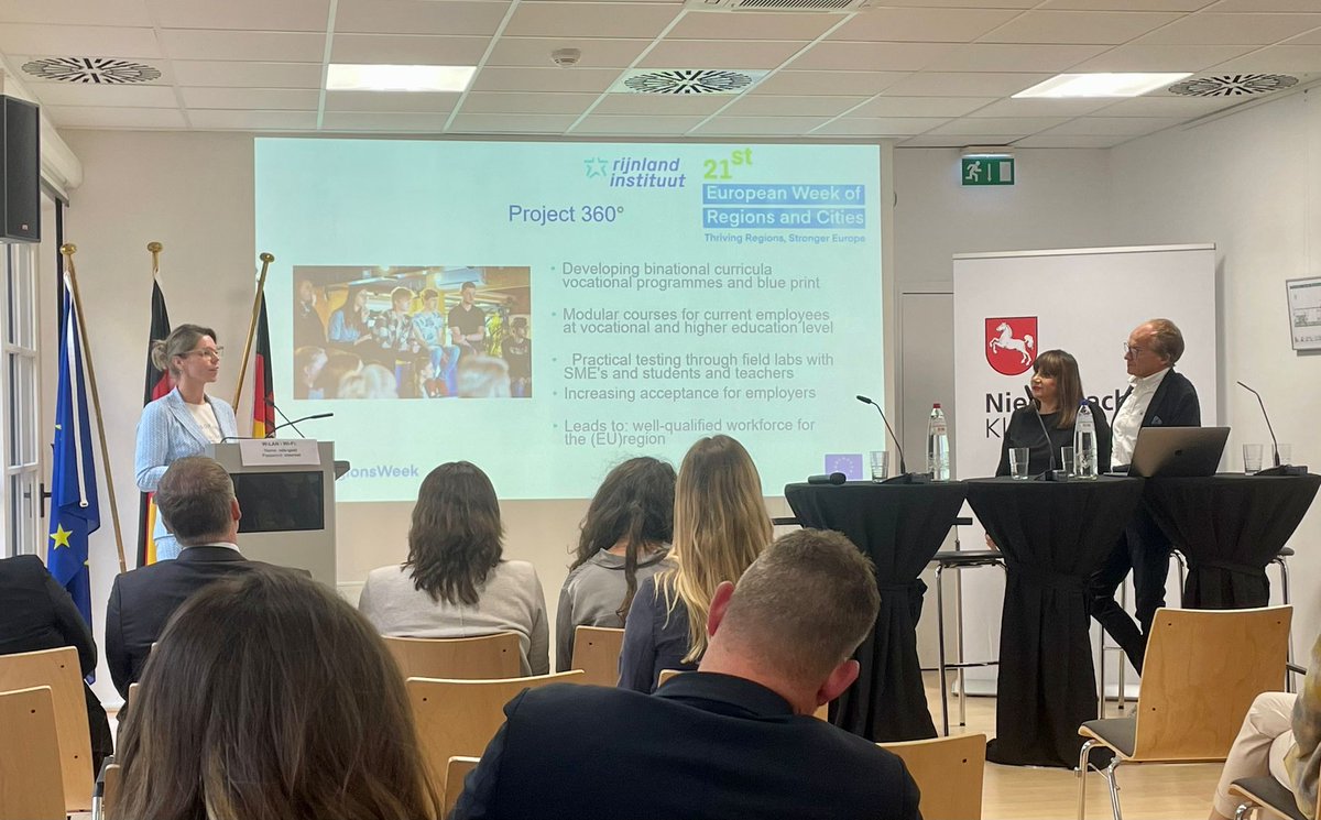 This morning the @RijnlandNLDU presented a best practice in social innovation during #EURegionsWeek: the 'Project 360'. This project focuses on building binational curricula in regards to Euregional competences: a key factor towards a more accessible European labour market. 💪