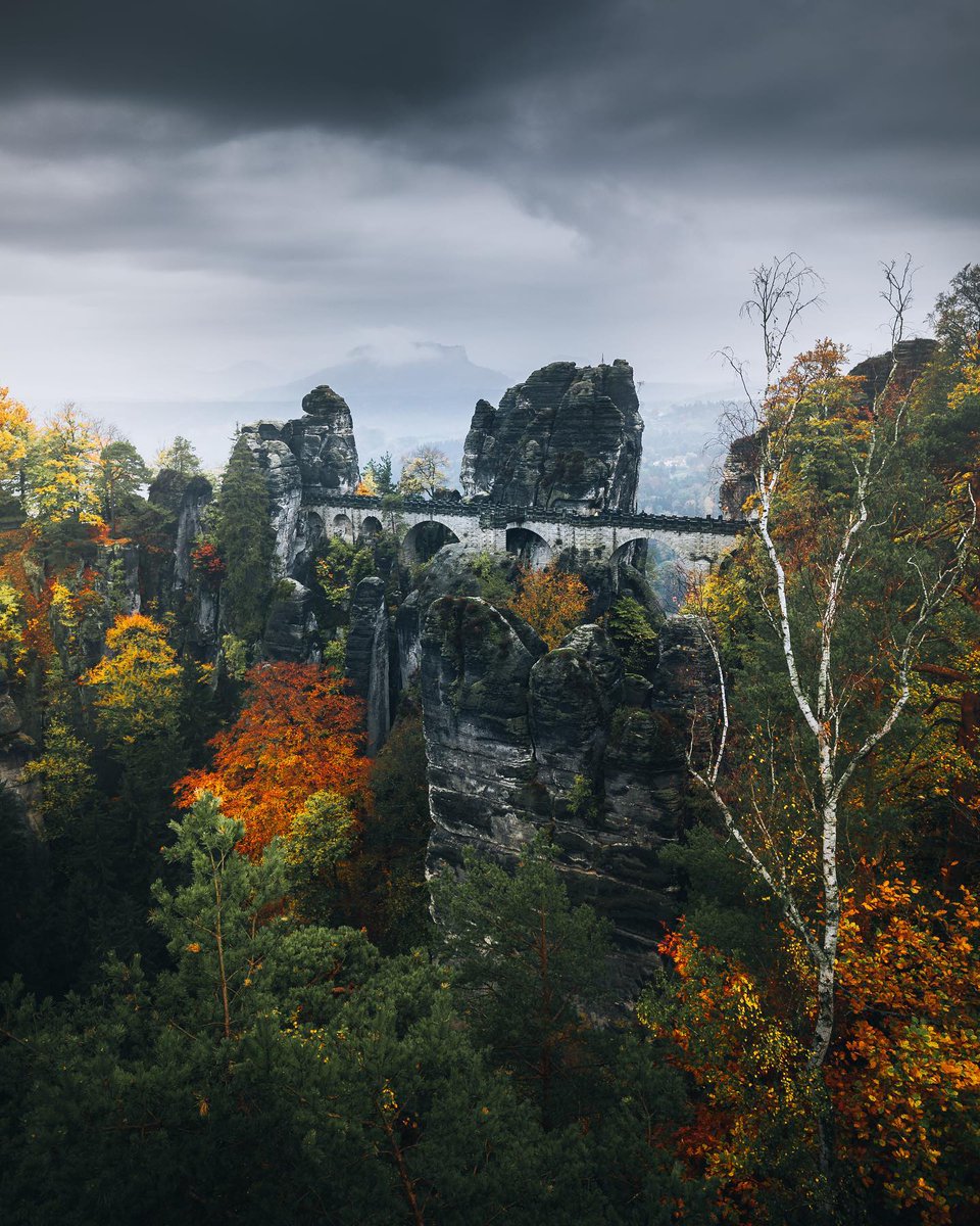 Saxon Switzerland National Park 
Bastei Bridge in Autumn 
#saxonyswitzerland #saxony #quotestagram #earthoutdoors #roamtheplanet #germanroamers #sachsen #sachsenistschön