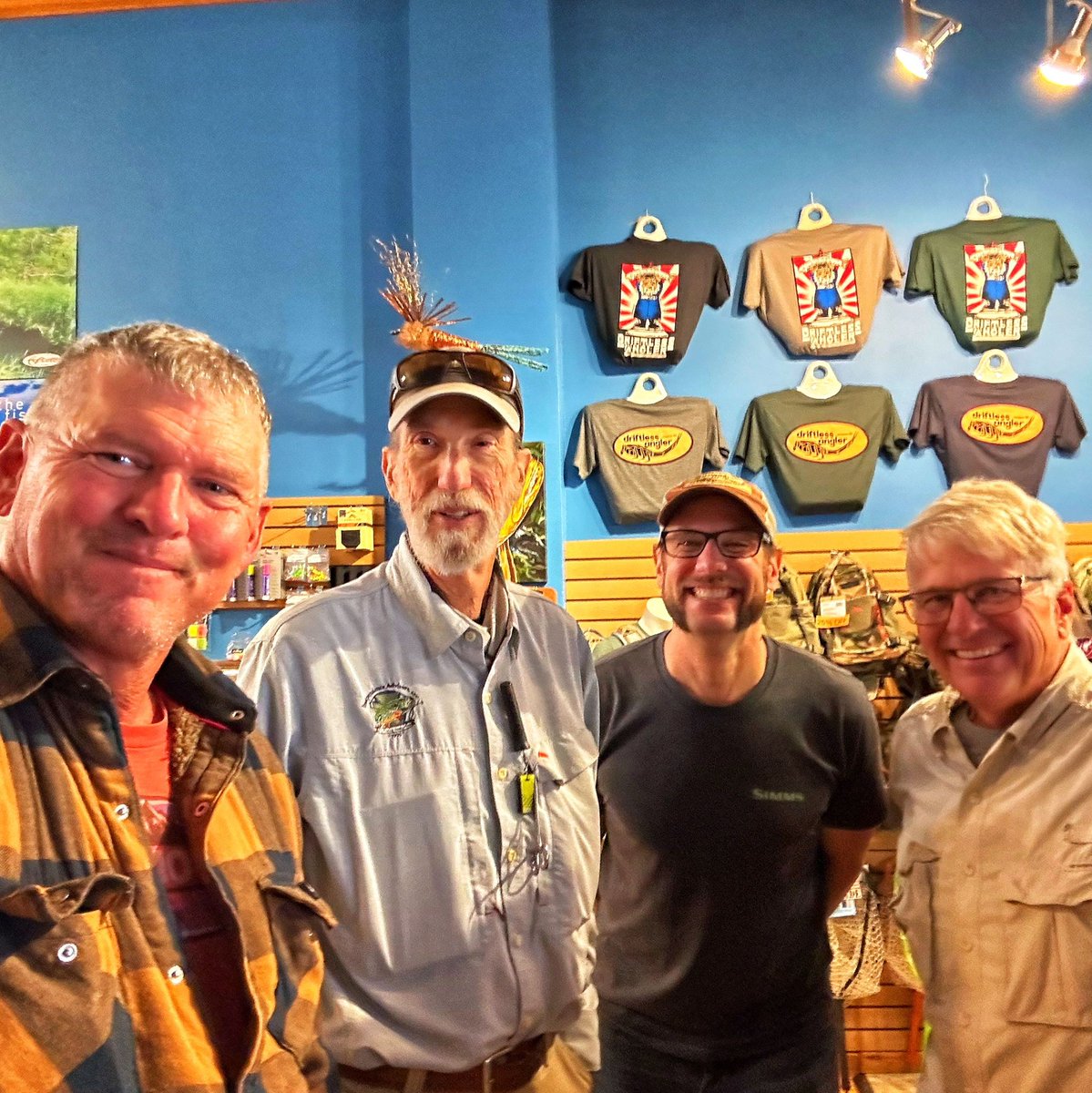 Articulate_Fly's tweet photo. On the Road with the Three Amigo
Give it a listen! https://t.co/6U0NXHy62U
#thearticulatefly #castingangles #driftlessflyfishing #driftlesswisconsin #ontheroad #theup #chinook #king @TFORods @SciAnglers https://t.co/fLs9VKgPkv