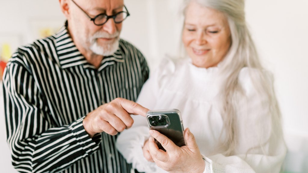 Kohti digiosaavaa Suomea! 💻 Tervetuloa #KaikkienMalli'n verkoston tapaamiseen 30.11. Mukana mm. <a href="/MirvaGullman/">Mirva Gullman</a>, joka esittelee digitukijoiden osaamisprofiileita ja toiminnan tueksi tuotettuja oppimateriaaleja. ➡ sivisverkko.ok-sivis.fi/#/koulutus/627… #DigiosaavaSuomi #Digiperustaidot <a href="/KVS_fi/">Kvs-säätiö (Kansanvalistusseura sr.)</a>