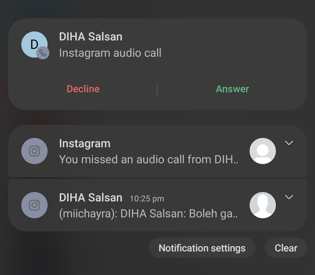 so disgusting asf.
gue lg santai santai baru balik kegiatan semalem, tiba-tiba dapet dm kek gini PLUS DITELPON ANJING, stress bgt wibu freak stadium akhir 😭
kalau dm doang mah gue bodoamat pls, tp ini sampe nelpon??? orgil