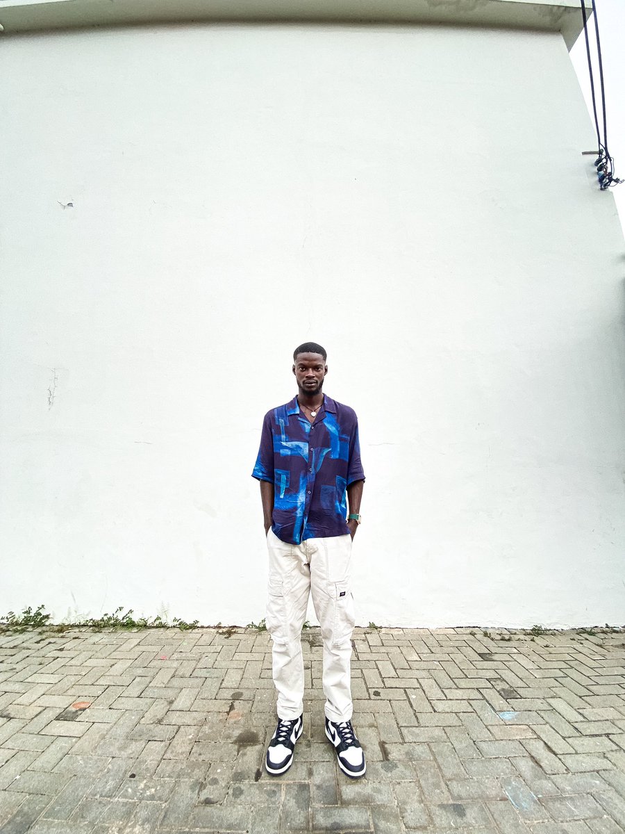 ywenodeybee's tweet photo. Just a regular guy from Ghana🇬🇭 https://t.co/5J9sUJY9Dc