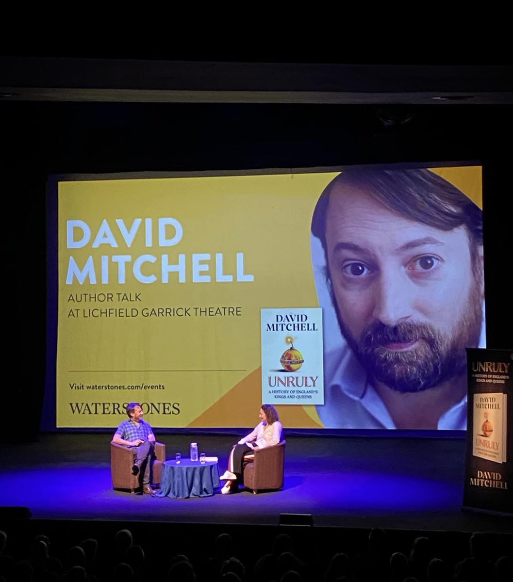 emmareedwrites's tweet photo. Probably the first and last time I’ll have any kudos with my teens! What a blast hosting @RealDMitchell at @The_Garrick last night. If only this book made it onto the history syllabus! With thanks to the lovely team @WaterstonesLich https://t.co/Th9Mo3aF4I