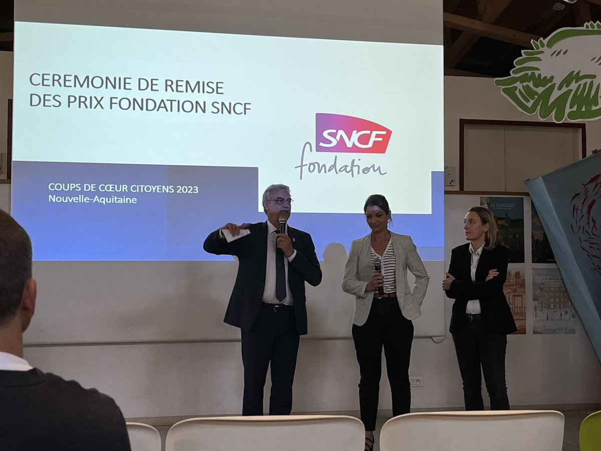 <a href="/FondationSNCF/">Fondation SNCF</a> remise des prix coups de cœur citoyens 2023 depuis la maison ecocitoyenne à bordeaux par <a href="/hervelefevre7/">Hervé LEFEVRE</a>. « Parce qu’accompagner les associations c’est faire du bien aux territoires ». Solidarité et engagement des cheminots  au cœur du dispositif👍