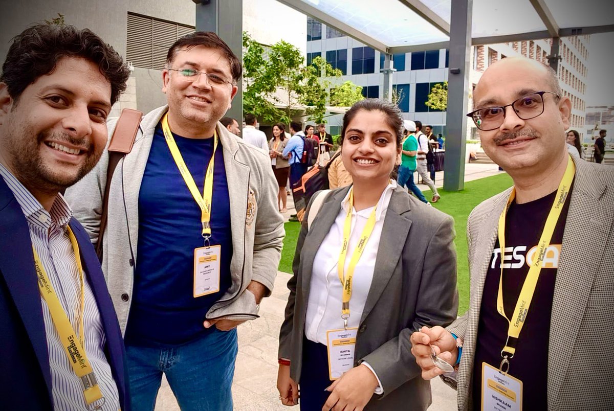 amit6060's tweet image. Thrilled to have attended #EngageMint, a power-packed conference by @WebEngage 🚀 last week. 

Met inspiring #marketers and #growth champions who share my passion for business growth. The sessions were eye-opening, revealing innovative strategies in customer acquisition and…