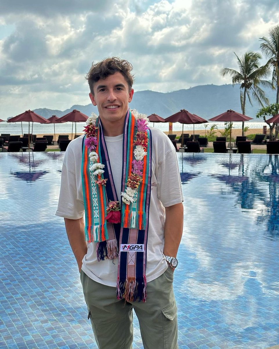 MARC93INDONESIA's tweet photo. Welcome @marcmarquez93 🙌🏻 https://t.co/ZhAEXew338