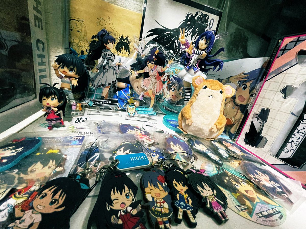 zero765hibiki's tweet photo. 響〜！お誕生日おめでとう〜‼︎
いつまでも愛しm@s！！ https://t.co/h3NABWlWxE