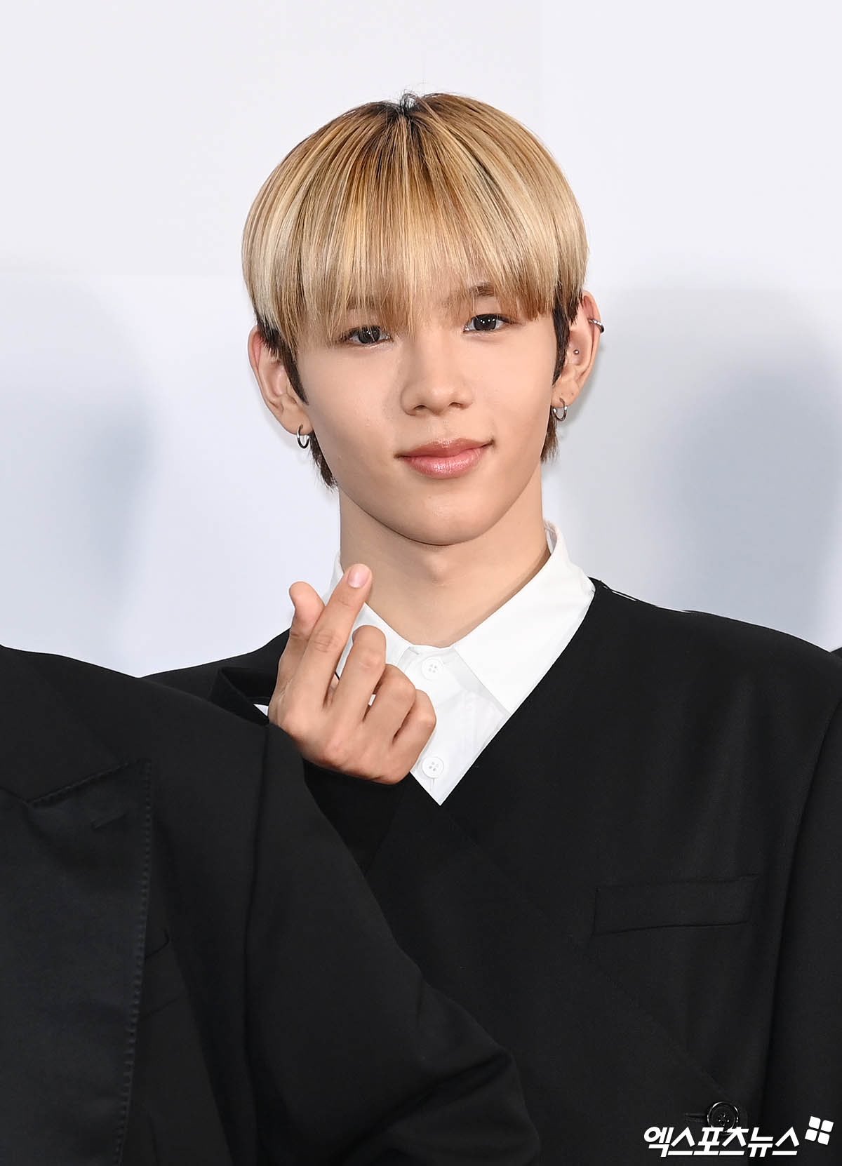 F8EDge1WMAAb3Dk?format=jpg&name=large