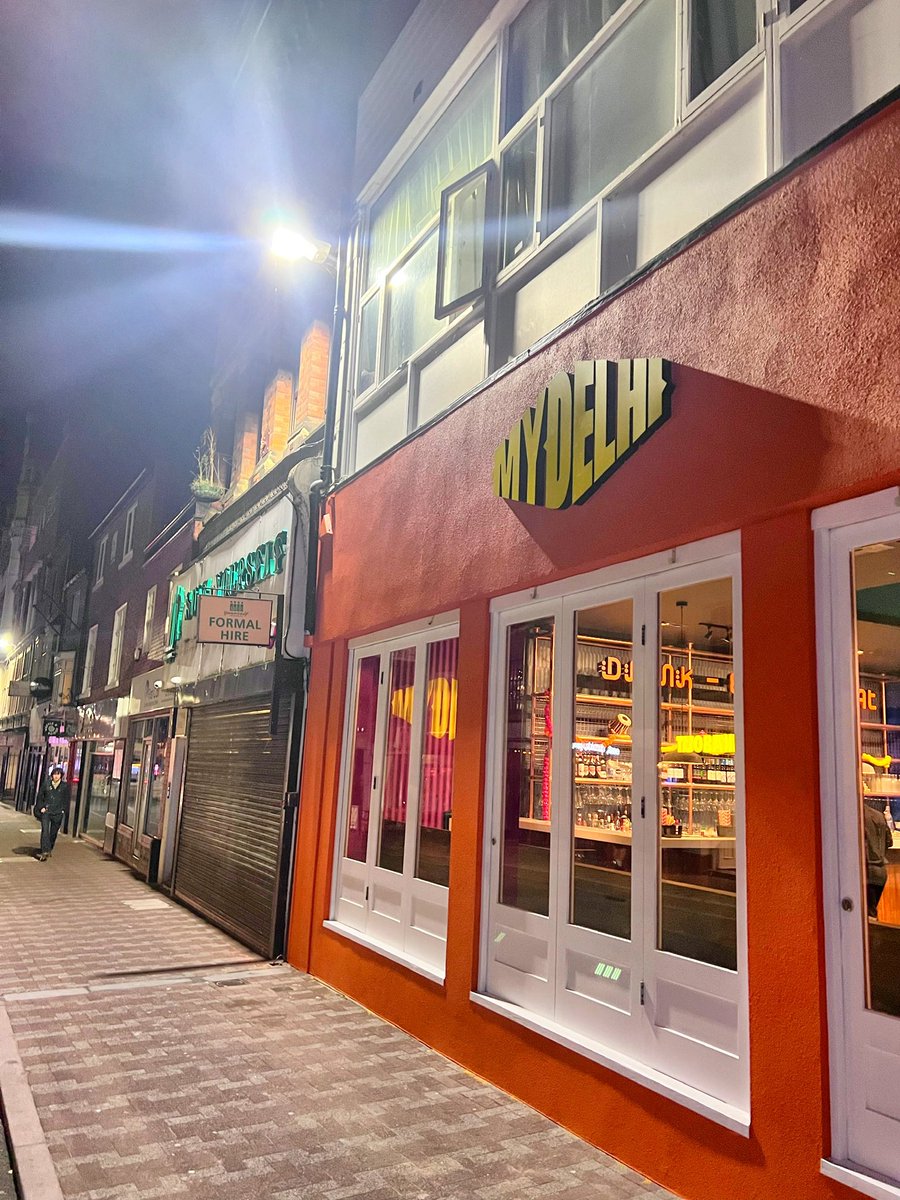 [ad-launch night] Welcome to Leicester, <a href="/MyDelhiStreet/">My Delhi Indian Streetery</a>, I think we’re going to be friends. Fantastic flavours and authentic dishes. Especially loved the Cauli Manchurian, Samosa Chaat and Butter Chicken. 50% off food all this week and then straight into <a href="/LE_RestaurantWk/">Leicester Restaurant Week</a> offers!