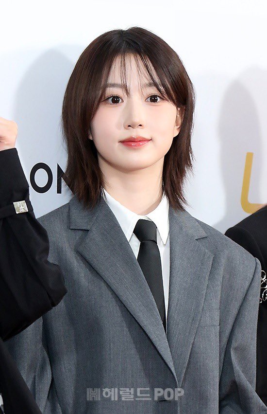 F8EDpMXWUAAHbAj?format=jpg&name=900x900