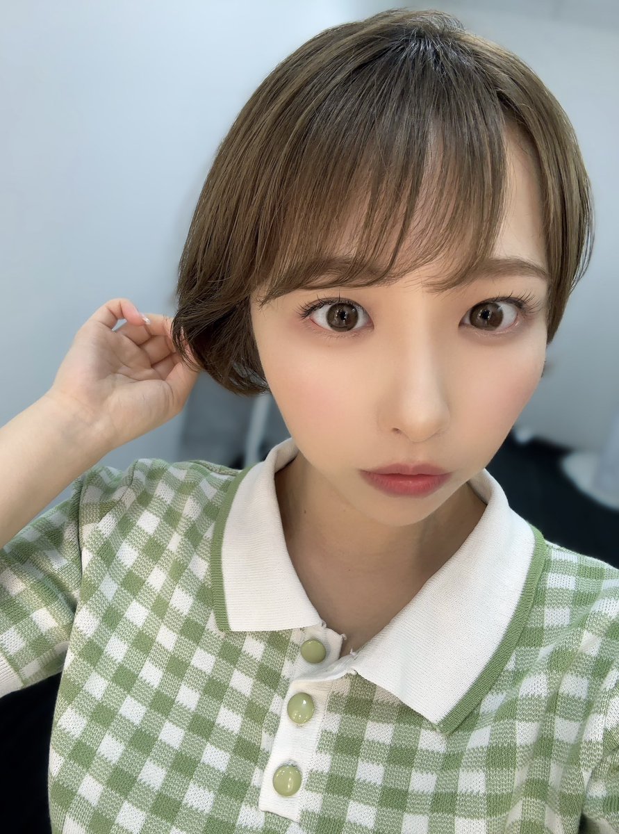 shishido_riho's tweet photo. とある撮影でした🌟
髪の毛ふんわりにしてもらった☁ https://t.co/jokUdascz7