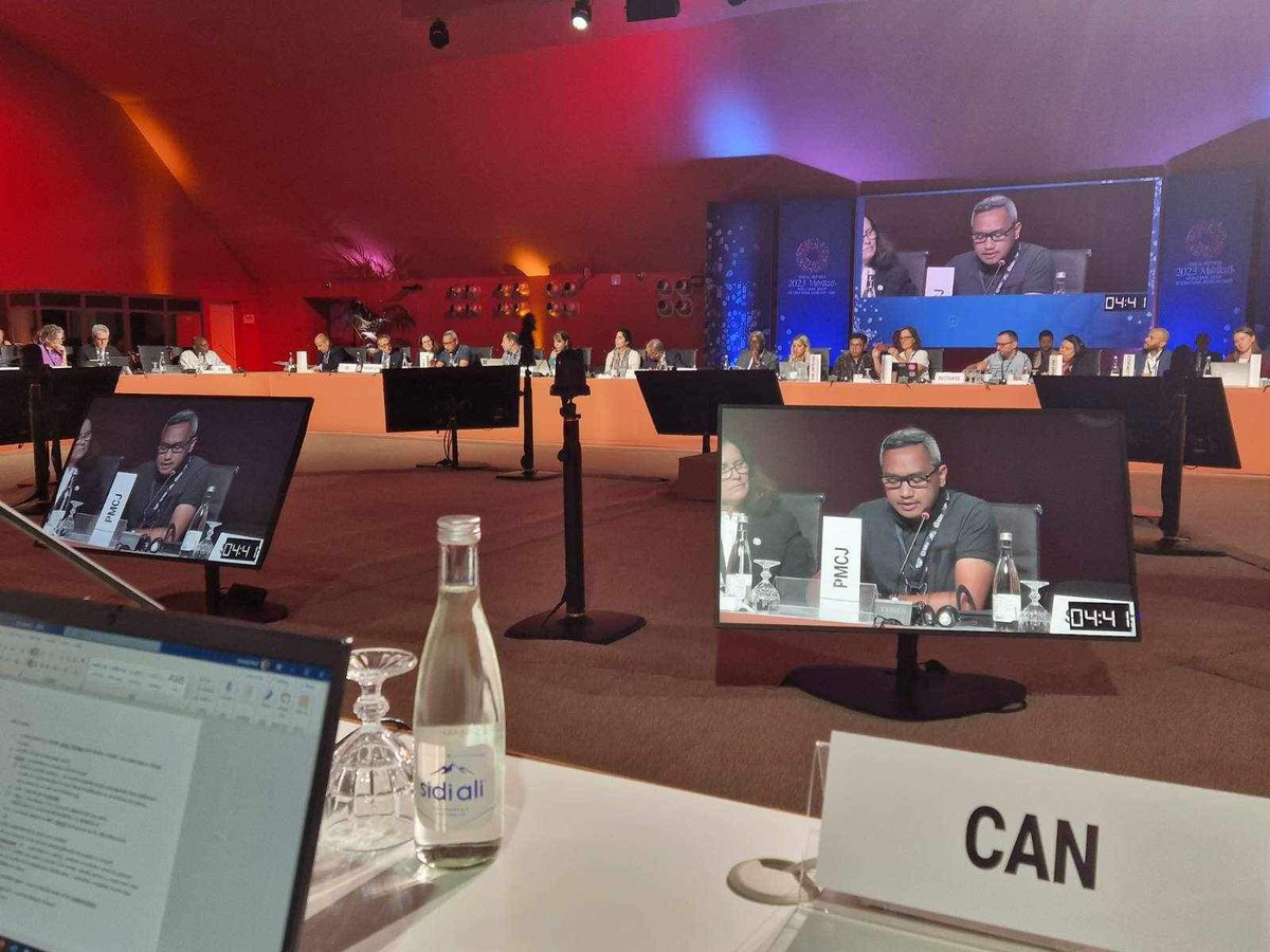 cjmovement_ph's tweet photo. Atty. Aaron Pedrosa, PMCJ Head of Legal Team presented a manifestation at the 2nd Evolution Forum of the World Bank in Marrakech. 

#EvolutionForum 
#ClimateJusticeNow https://t.co/RLrzXcaClt