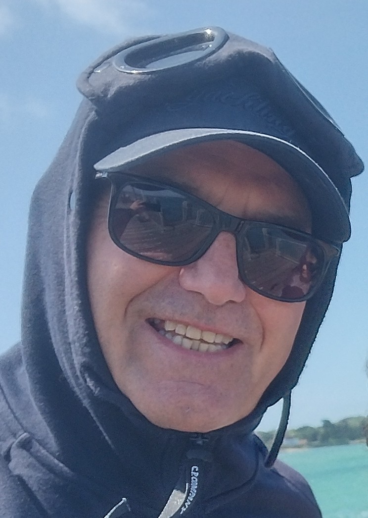 Every day should be World Mental Health Day. Personal shame associated with feelings of being unable to cope with situations life throws at us is a silent problem. It's okay not to be okay, and seeking help is a sign of strength. Look out for each other. Start the conversation.💙