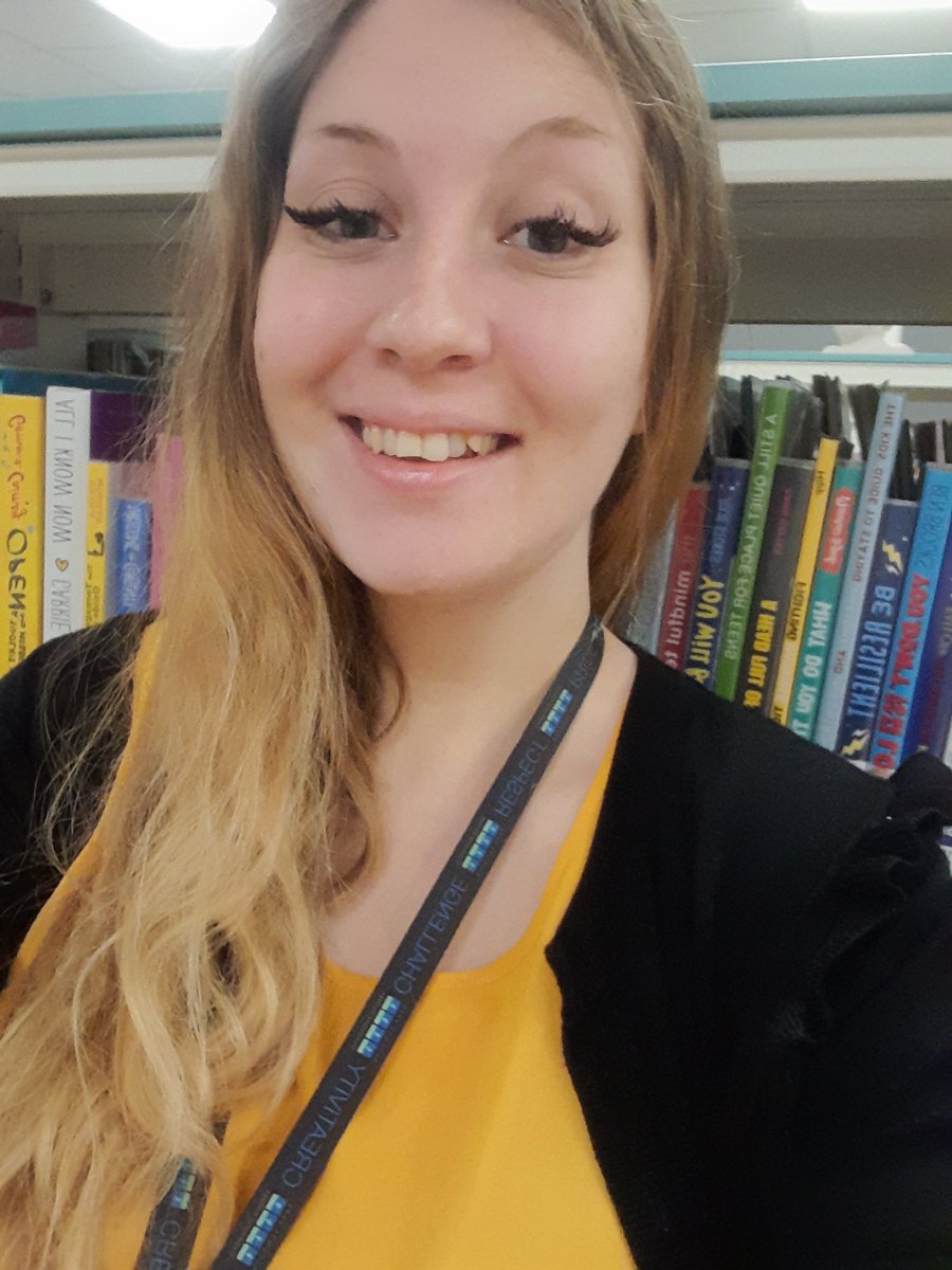 Wearing yellow in support of #WorldMentalHealthDay2023 and <a href="/YoungMindsUK/">YoungMinds</a> ⭐️ A reminder to all students that the library has mindfulness colouring, jigsaws, young minds and nhs worksheets, a worry box and a collection of books to boost wellbeing! #becausewecare