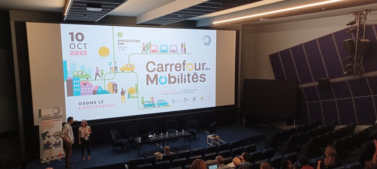 2eme carrefour des mobilités à Angoulême pour traiter covoiturage <a href="/CeremaCom/">Cerema</a> <a href="/rbrancour/">Roch Brancour</a> <a href="/ademe/">ADEME</a> <a href="/FranceMobilites/">FranceMobilités</a>