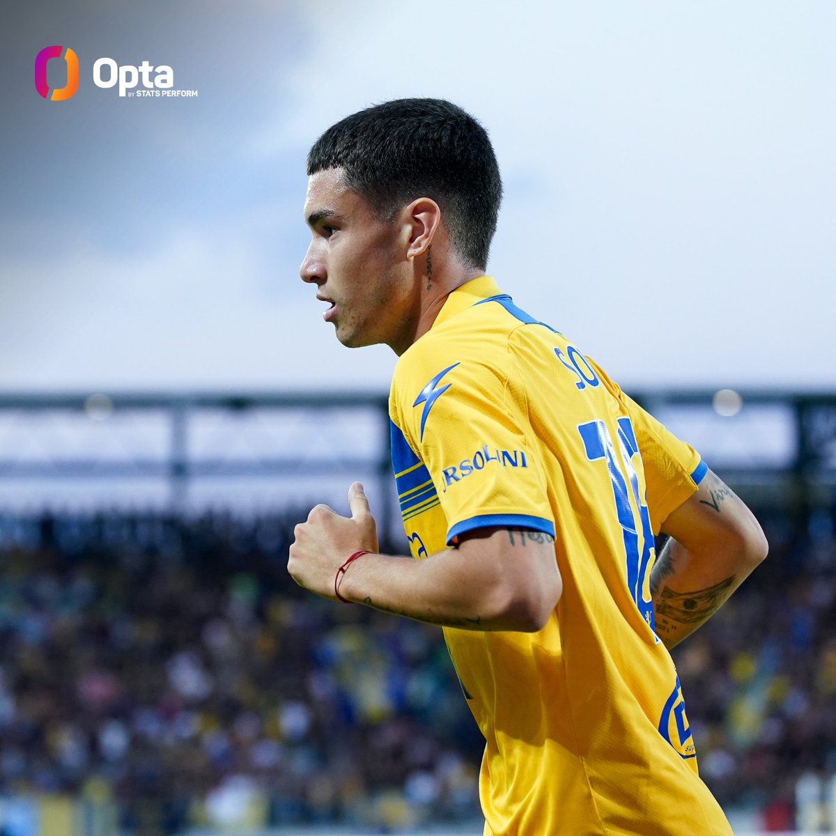 17 - Solamente Zielinski e Koopmeiners hanno creato più occasioni di Matias #Soulé (17) in questa Serie A; il mancino del Frosinone è uno dei 2 giocatori nati dal 2003 in poi con almeno 17 occasioni create nei maggiori 5 tornei europei 23/24 (insieme a Florian Wirtz). Fatato.