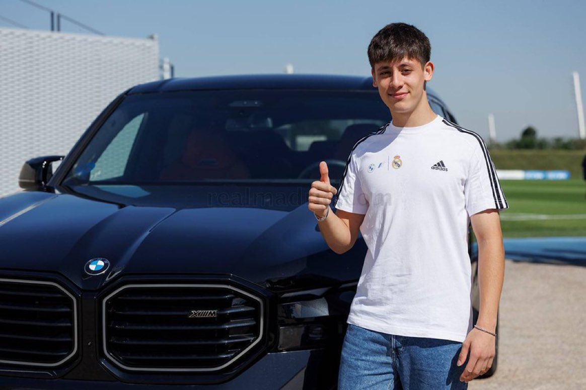 the_marcoliboy's tweet image. Arda Guler receives new BMW from Real Madrid, Lamine Yamal still walks to training. Poverty is bad oo