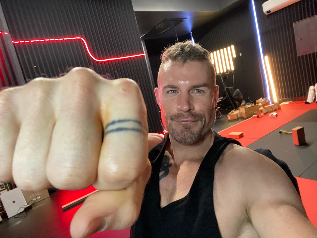 Alex Becker 🍊🏆🥇 tweet media