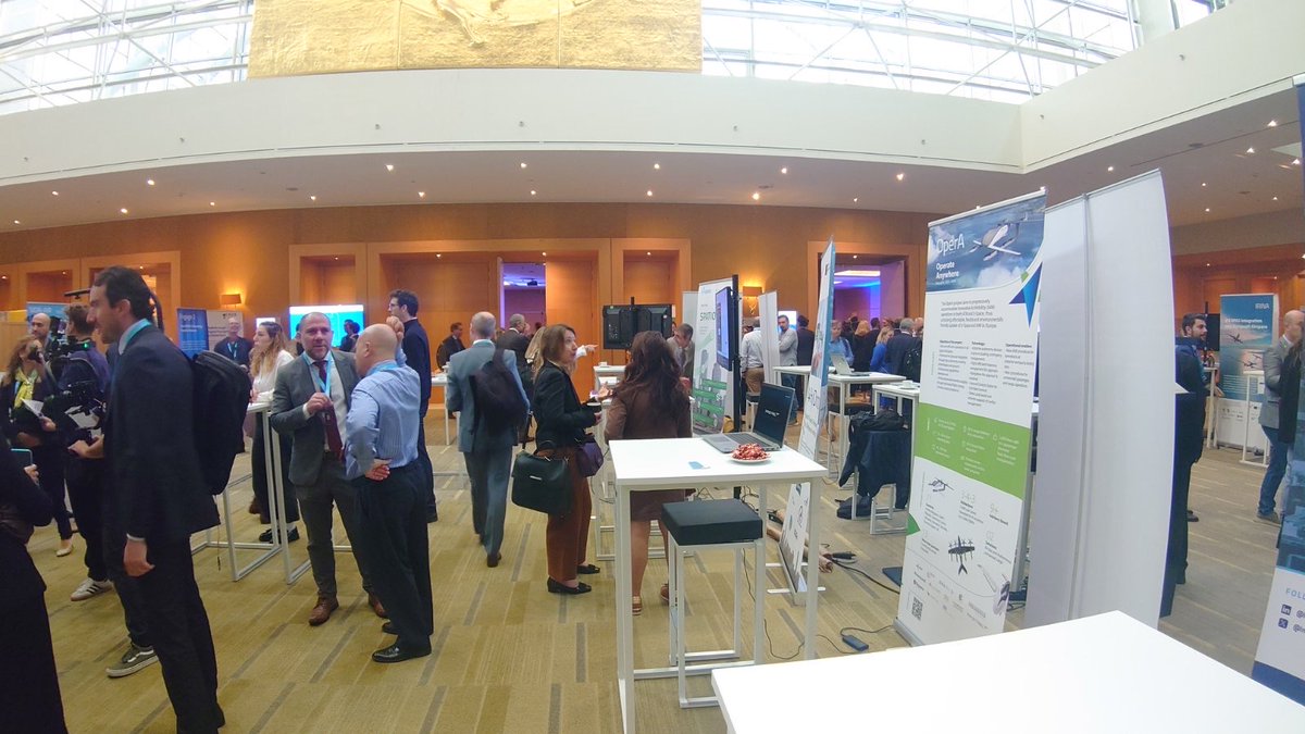 OperA_Sesar3's tweet image. 🔍Curious about @OperA_Sesar3 project?
 
Join us at stand 13 👨‍🏫 during the Annual conference organized by @SESAR_JU  and discover the future of innovation with Boyan Iliev, airworthiness engineer, representing the OperA project.

Operate Anywhere! 🌍