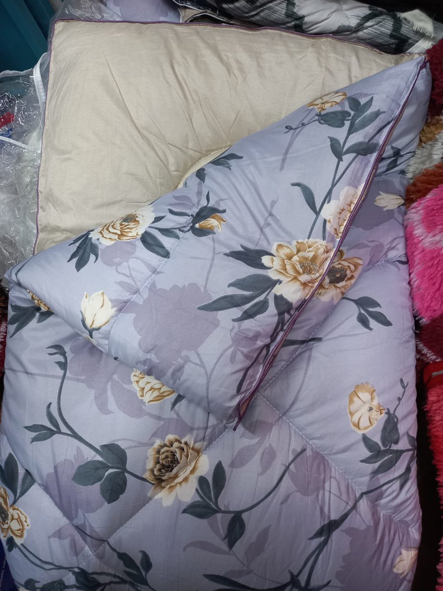 PillowsAndDuvet's tweet photo. @Eliud_Kipchoge_ 😂😂😂😂alaa
Meanwhile I sell beautiful high quality brand new cotton duvets at Ksh 3k. The duvets come with 2 pillow cases and 1 bedsheet. 
☎️0794473661 https://t.co/YNSJvHIExu