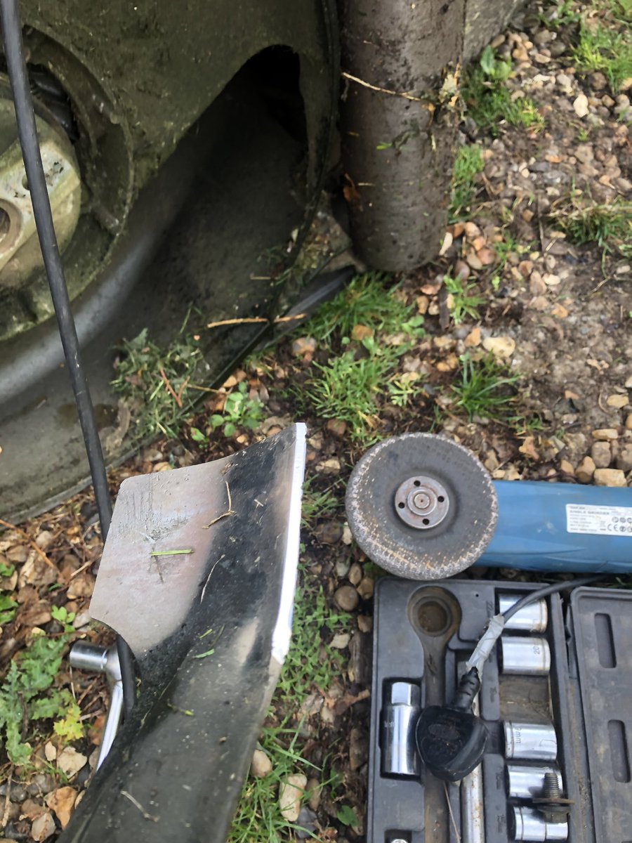 Mellis cricket club tweet media