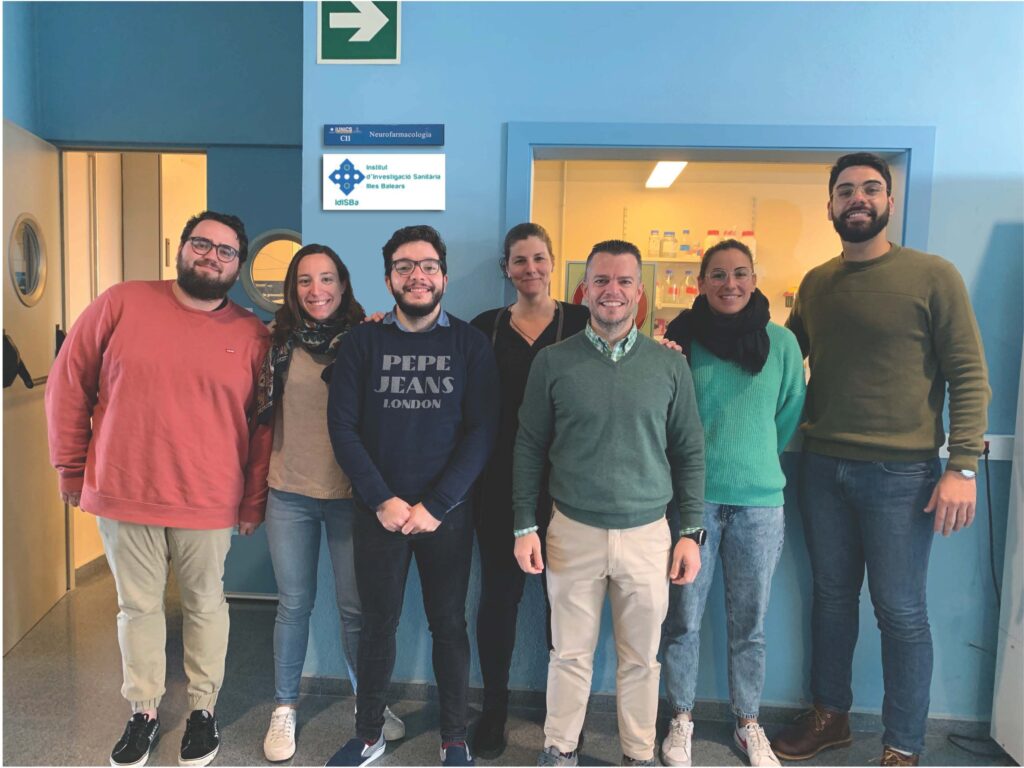SEFarmacología (@socesfar) on Twitter photo Grupo de investigación #Neurofarmacología liderado por <a href="/GarciaFusterLab/">Julia Garcia-Fuster</a> de la <a href="/UIBuniversitat/">Universitat de les Illes Balears - UIB</a> ubicado en el Instituto Universitario de Investigación en Ciencias de la Salud (IUNICS), perteneciente al <a href="/idisbaib/">IdISBa</a>
socesfar.es/dia-internacio… Grupo de investigación #Neurofarmacología liderado por <a href="/GarciaFusterLab/">Julia Garcia-Fuster</a> de la <a href="/UIBuniversitat/">Universitat de les Illes Balears - UIB</a> ubicado en el Instituto Universitario de Investigación en Ciencias de la Salud (IUNICS), perteneciente al <a href="/idisbaib/">IdISBa</a>
socesfar.es/dia-internacio…